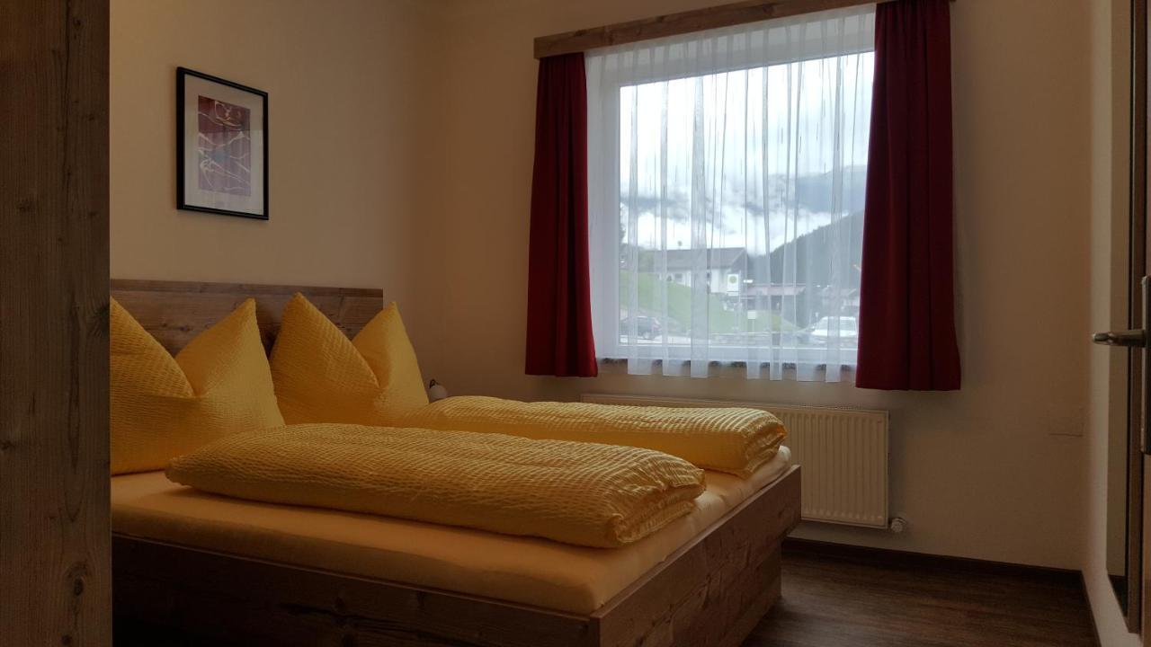 Appartement Juns Tux Exteriör bild