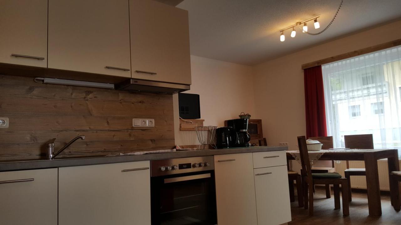 Appartement Juns Tux Exteriör bild