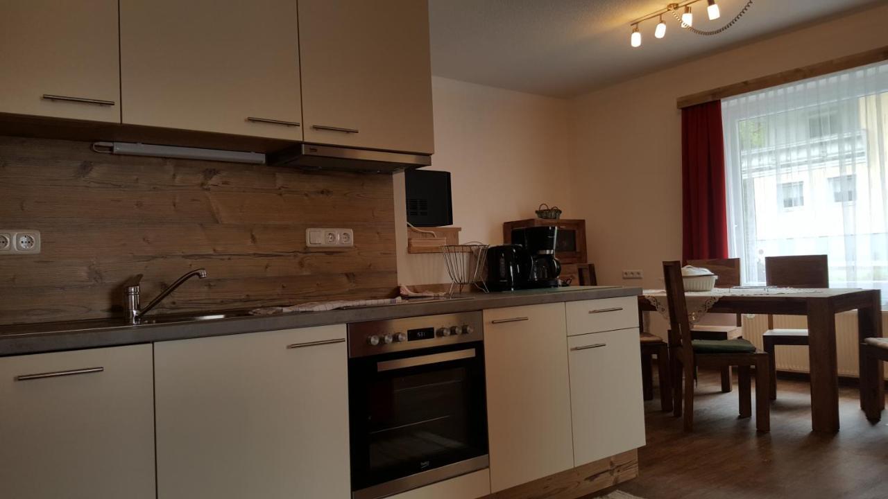 Appartement Juns Tux Exteriör bild